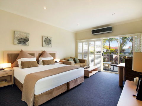 Oaks Pacific Blue Resort - Whitsundays Accommodation 0