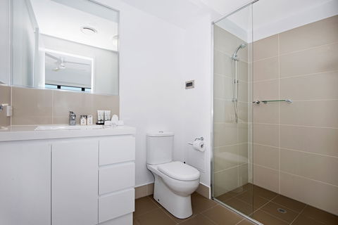Allure Hotel And Apartments - Whitsundays Accommodation 7