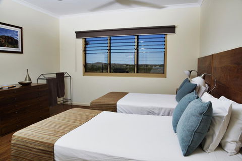 Kimberley Hotel - Whitsundays Accommodation 3