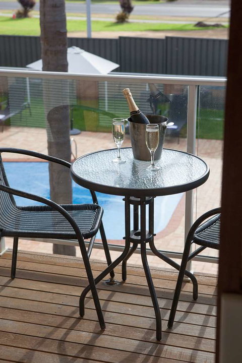 Royal Palms Resort by Nightcap - Whitsundays Accommodation 16