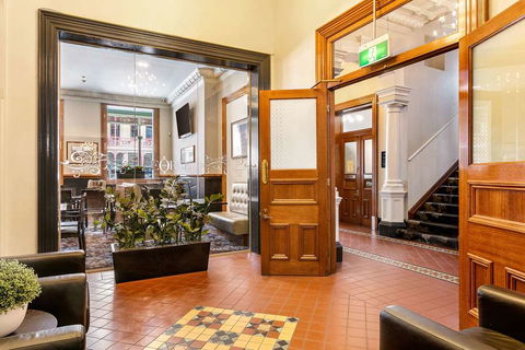 Quality Inn The George Hotel Ballarat - Whitsundays Accommodation 0