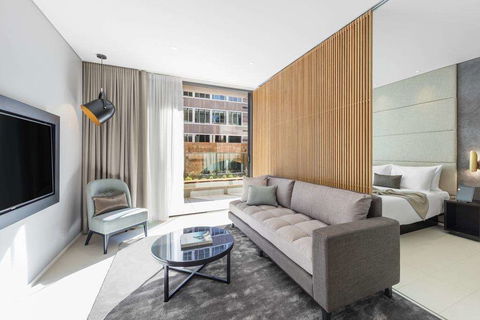 SKYE Suites Sydney - Whitsundays Accommodation 5