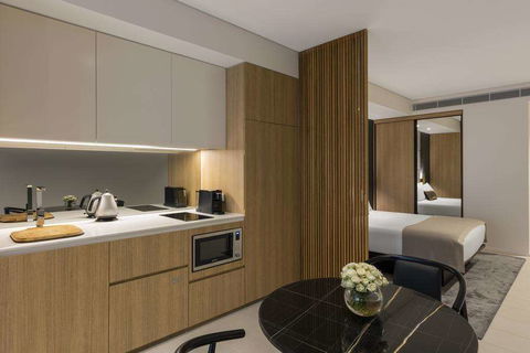 SKYE Suites Sydney - Whitsundays Accommodation 7