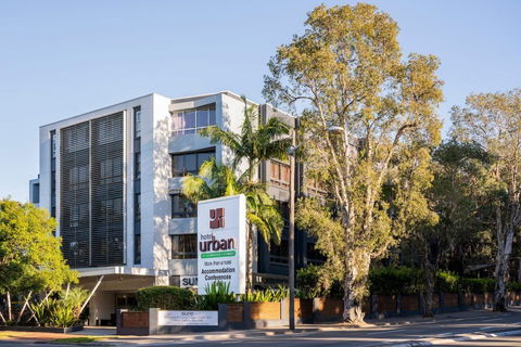 Hotel Urban St Leonards - Whitsundays Accommodation 1
