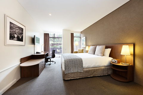 Hotel Urban St Leonards - Whitsundays Accommodation 4