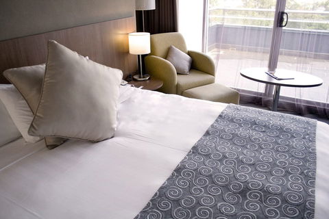 Hotel Urban St Leonards - Whitsundays Accommodation 6