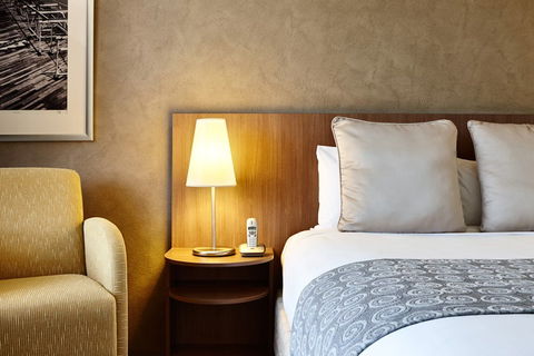Hotel Urban St Leonards - Whitsundays Accommodation 7