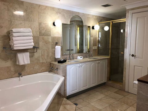Milson Serviced Apartments - Whitsundays Accommodation 13