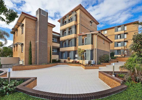Comfort Inn & Suites Burwood - Whitsundays Accommodation 1
