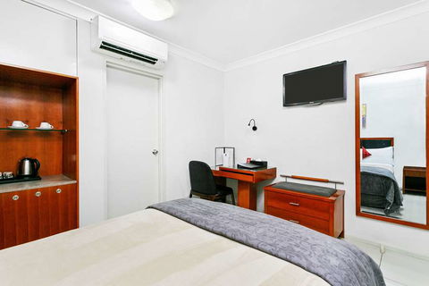 Comfort Inn & Suites Burwood - Whitsundays Accommodation 10