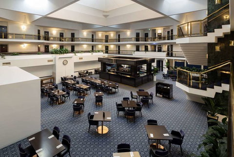 Ramada by Wyndham Diplomat Canberra - Whitsundays Accommodation 12