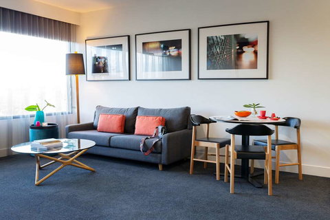 East Hotel - Whitsundays Accommodation 4