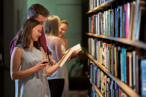 East Hotel - Whitsundays Accommodation 16