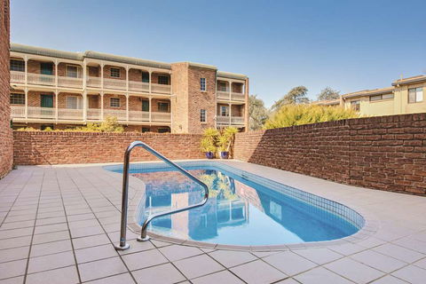 Adina Serviced Apts Canberra Kingston - Whitsundays Accommodation 11