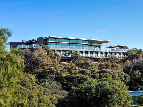 Mercure Portsea - Whitsundays Accommodation 0