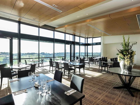 Mercure Portsea - Whitsundays Accommodation 7