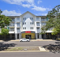 Metro Advance Apartments  Hotel - Whitsundays Accommodation