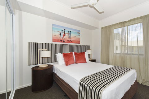 Metro Advance Apartments & Hotel - Whitsundays Accommodation 3