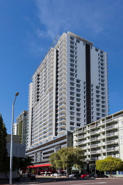 Oaks Elan Darwin - Whitsundays Accommodation 0
