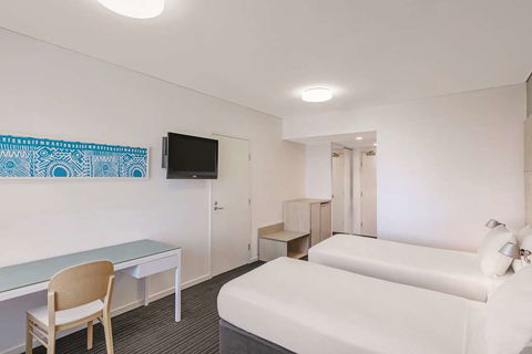 Vibe Hotel Darwin Waterfront - Whitsundays Accommodation 9