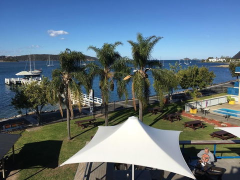 Mariners On The Waterfront - Whitsundays Accommodation 2