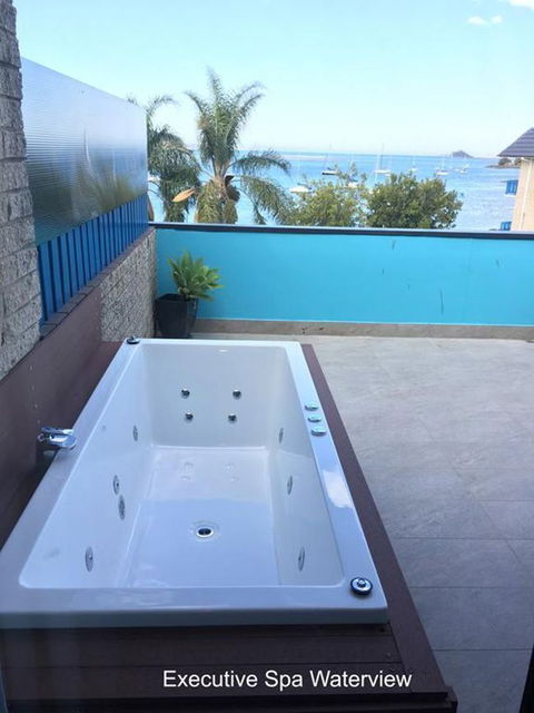 Mariners On The Waterfront - Whitsundays Accommodation 5