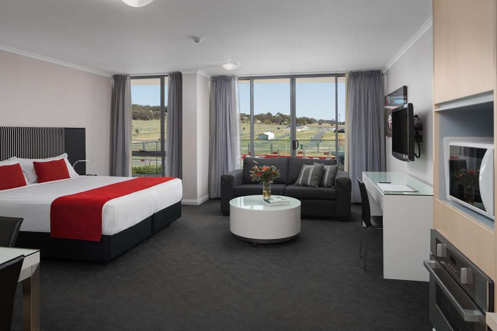 Eugowra NSW Whitsundays Accommodation