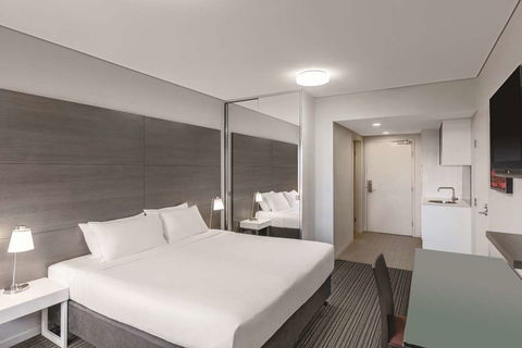 Adina Apartment Hotel Darwin Waterfront - Whitsundays Accommodation 9