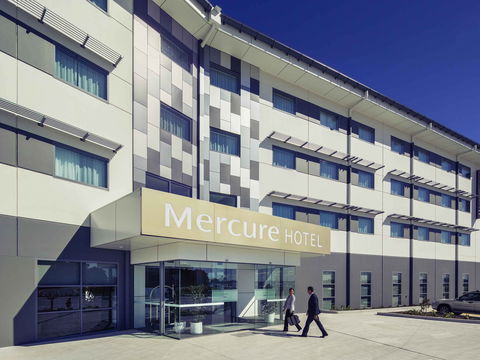 Mercure Newcastle Airport - Whitsundays Accommodation 0