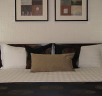 Blazing Stump Motel  Suites - Whitsundays Accommodation