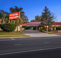 Econo Lodge Border Gateway Wodonga - Whitsundays Accommodation