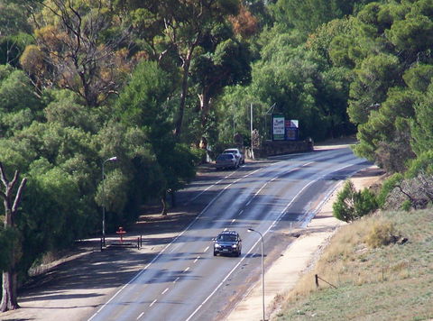 Burra Motor Inn - Whitsundays Accommodation 0