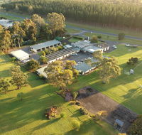 William Macintosh Motor Lodge - Whitsundays Accommodation