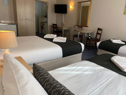 Heritage Motor Inn Goulburn - Whitsundays Accommodation 1
