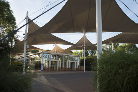 Sails In The Desert Hotel - Whitsundays Accommodation 1