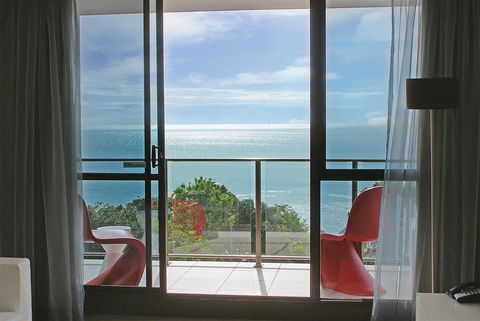 Cairns Plaza Hotel - Whitsundays Accommodation 1