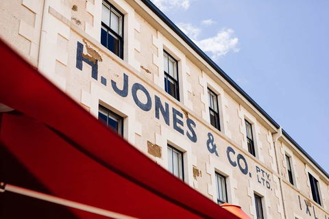 The Henry Jones Art Hotel - Whitsundays Accommodation 0