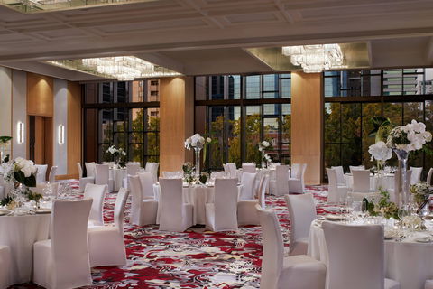 The Ritz-Carlton Perth - Whitsundays Accommodation 1