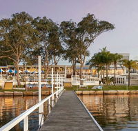 The Beachcomber Hotel  Resort - Whitsundays Accommodation