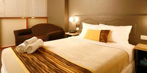 Lorne Coachman Inn - Whitsundays Accommodation 2