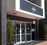 Abode Tuggeranong - Whitsundays Accommodation