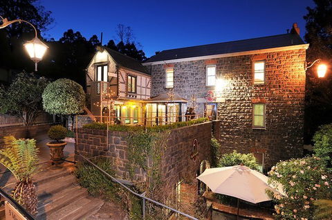 Adeline Bed & Breakfast - Whitsundays Accommodation 0