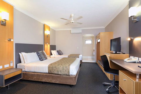 Brisbane International - Virginia - Whitsundays Accommodation 0