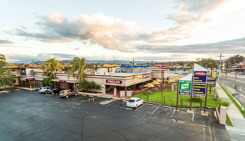 Boomerang Hotel - Whitsundays Accommodation 1