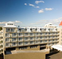 Deep Blue Hotel  Hot Springs - Whitsundays Accommodation