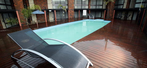 Warrnambool Central Court - Whitsundays Accommodation 2