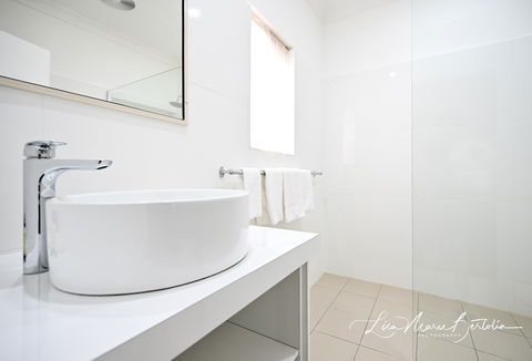 Narrandera Club Motor Inn - Whitsundays Accommodation 2