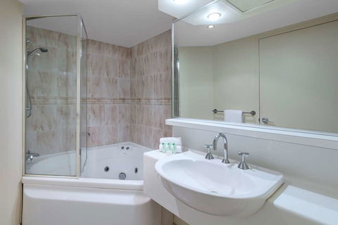Nesuto Pennant Hills Sydney Apt Hotel - Whitsundays Accommodation 6