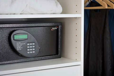 Ringwood Royale Apartment Hotel - Whitsundays Accommodation 14