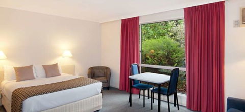 Hotel Ringwood Lake - Whitsundays Accommodation 0